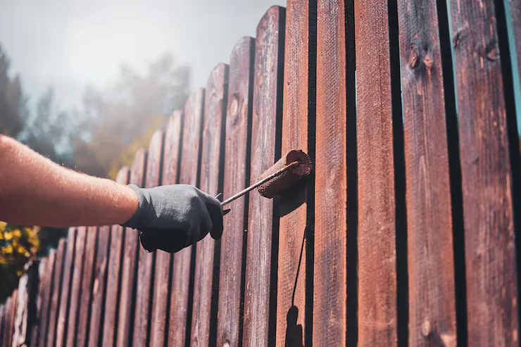 Deck & Fence Staining capabilities illustration